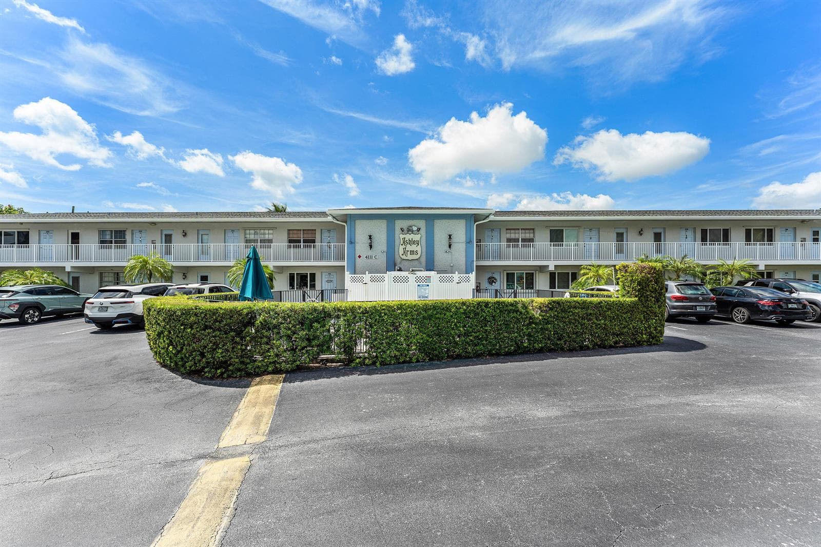 4111 NE 21st Way # 204, Lighthouse Point, FL 33064