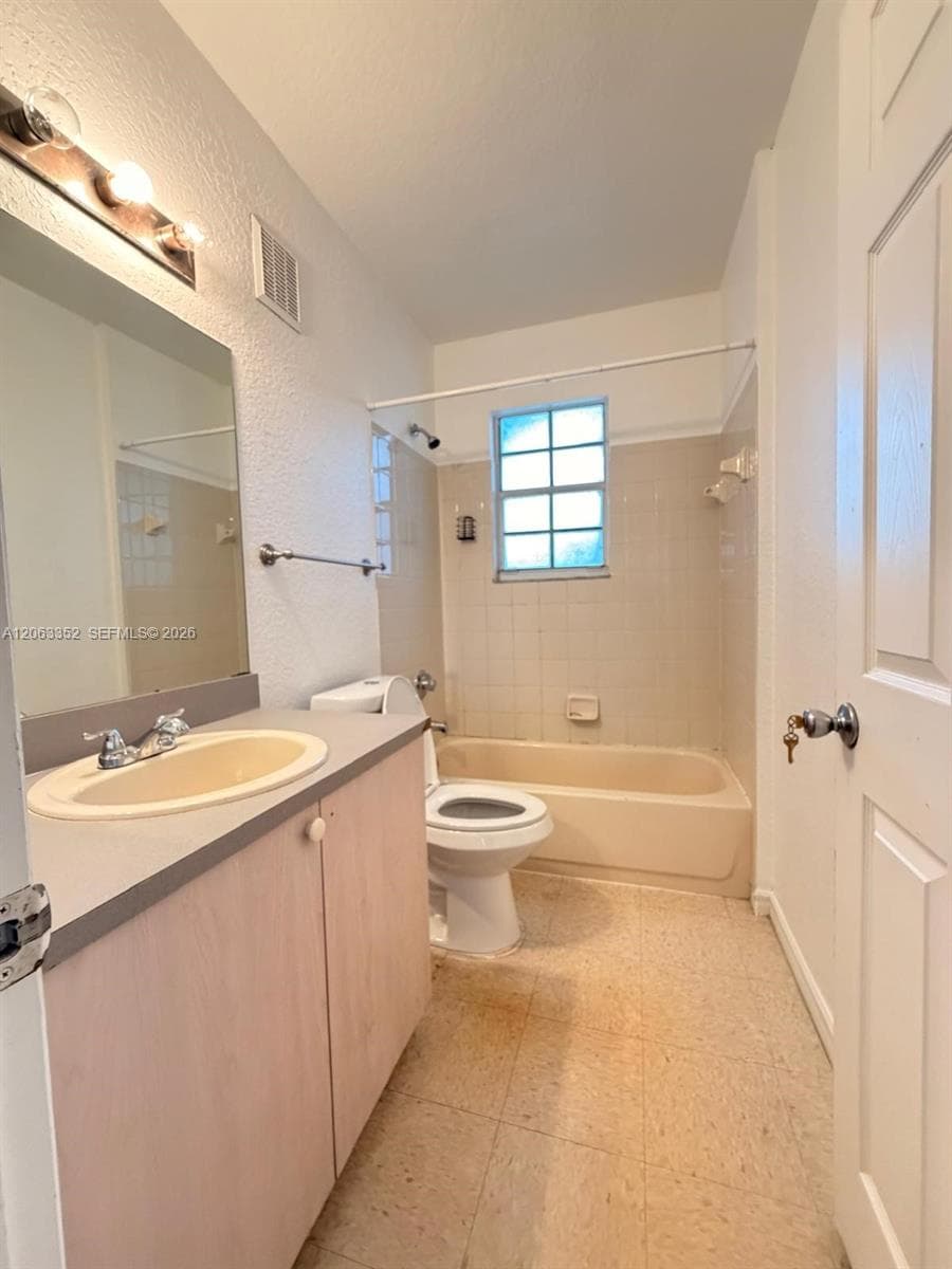 2705 Belmont Ln # 2705, North Lauderdale, FL 33068 — zdjęcie 4