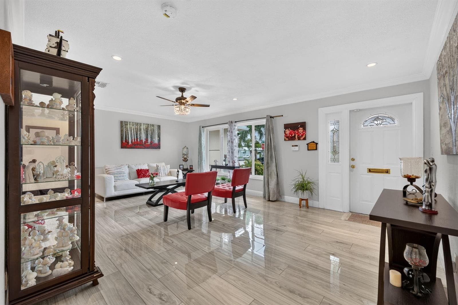 4716 NW 49TH Place, Tamarac, FL 33319 — zdjęcie 5