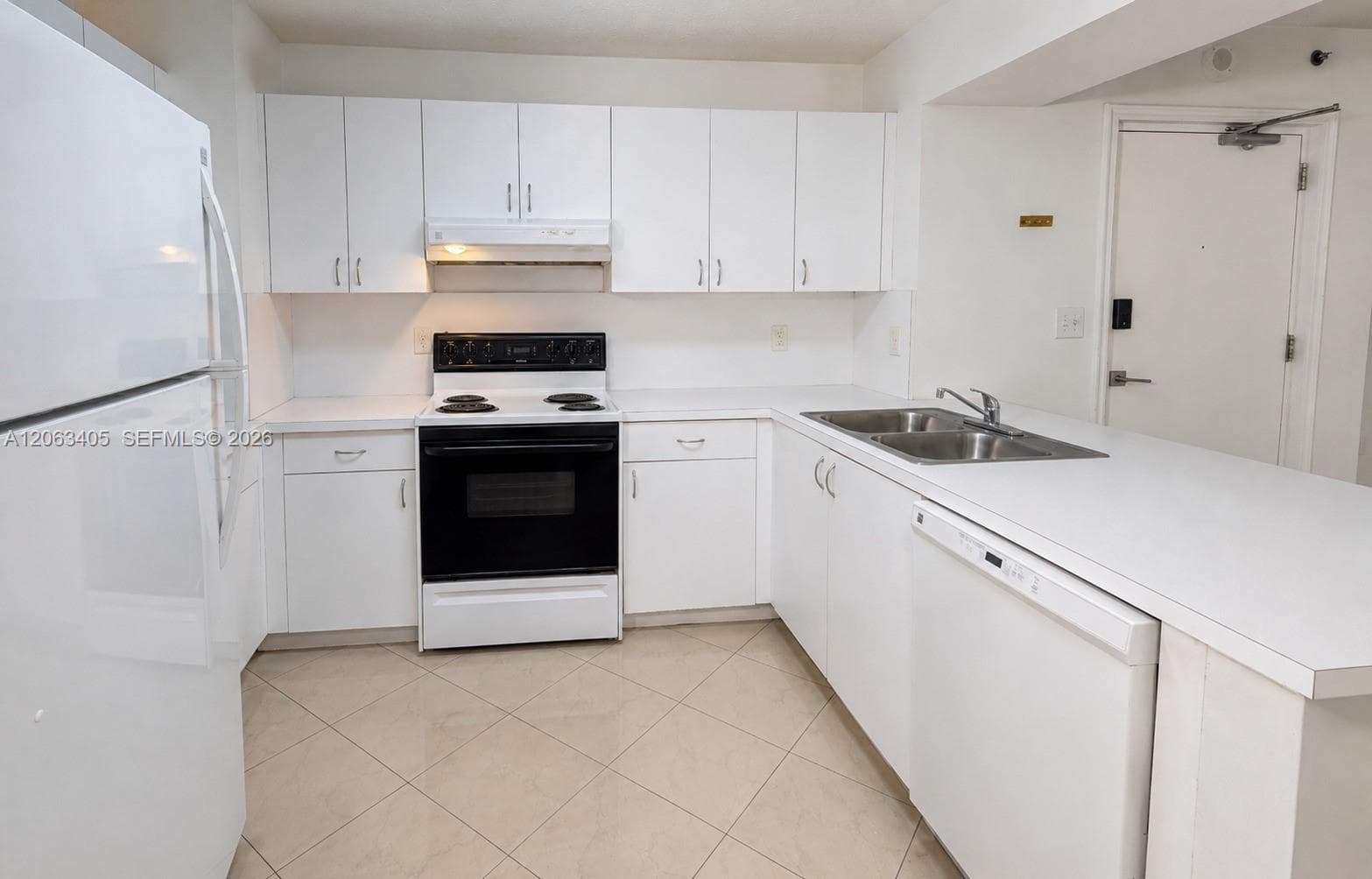 104 SW 9th St # 1403, Miami, FL 33130 — zdjęcie 3