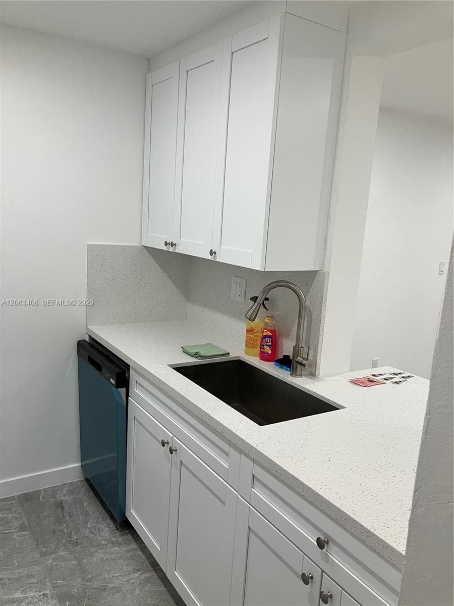 8305 SW 72nd Ave # 109A, Miami, FL 33143 — zdjęcie 3