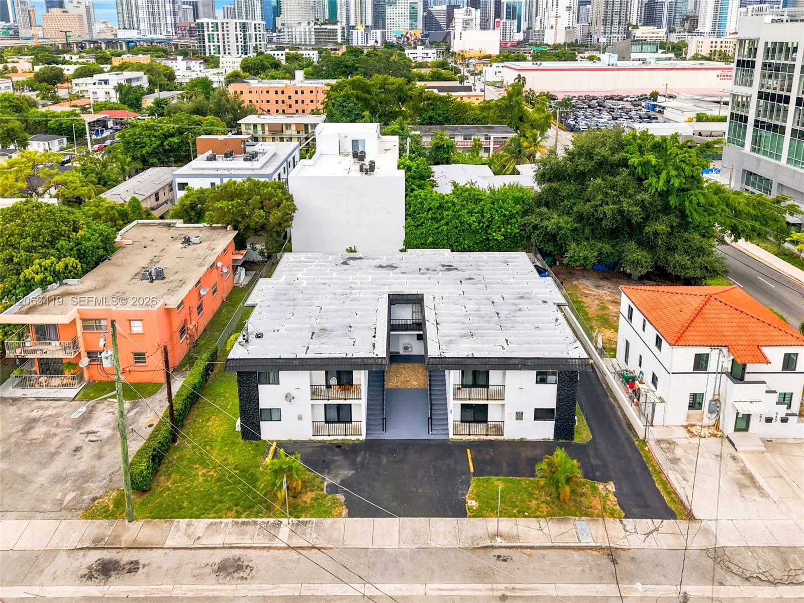 635 SW 7th Ct # APT 4, Miami, FL 33130