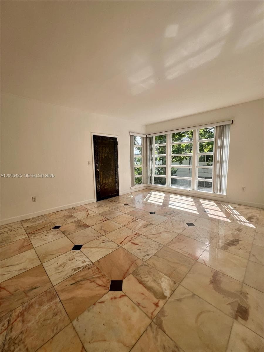 9350 E Bay Harbor Dr # 6, Bay Harbor Islands, FL 33154