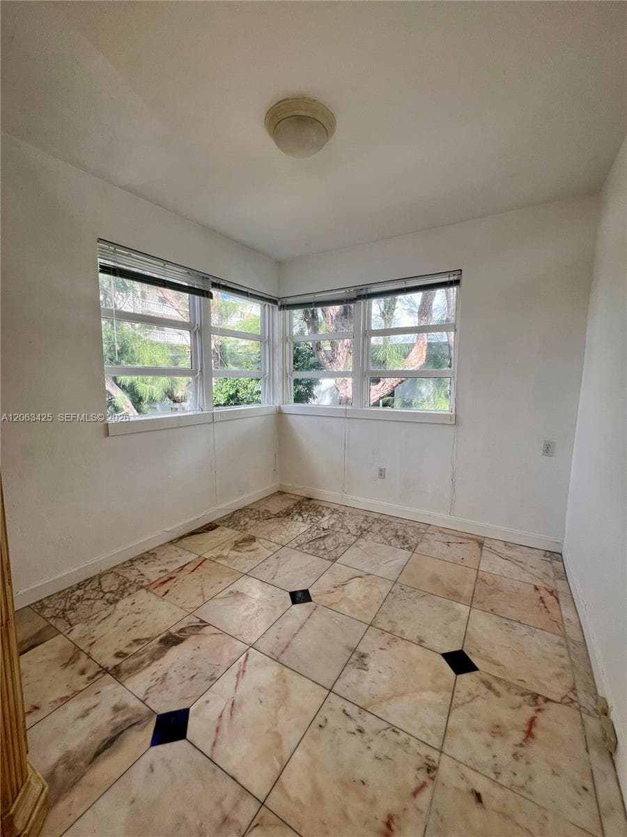 9350 E Bay Harbor Dr # 6, Bay Harbor Islands, FL 33154 — zdjęcie 5