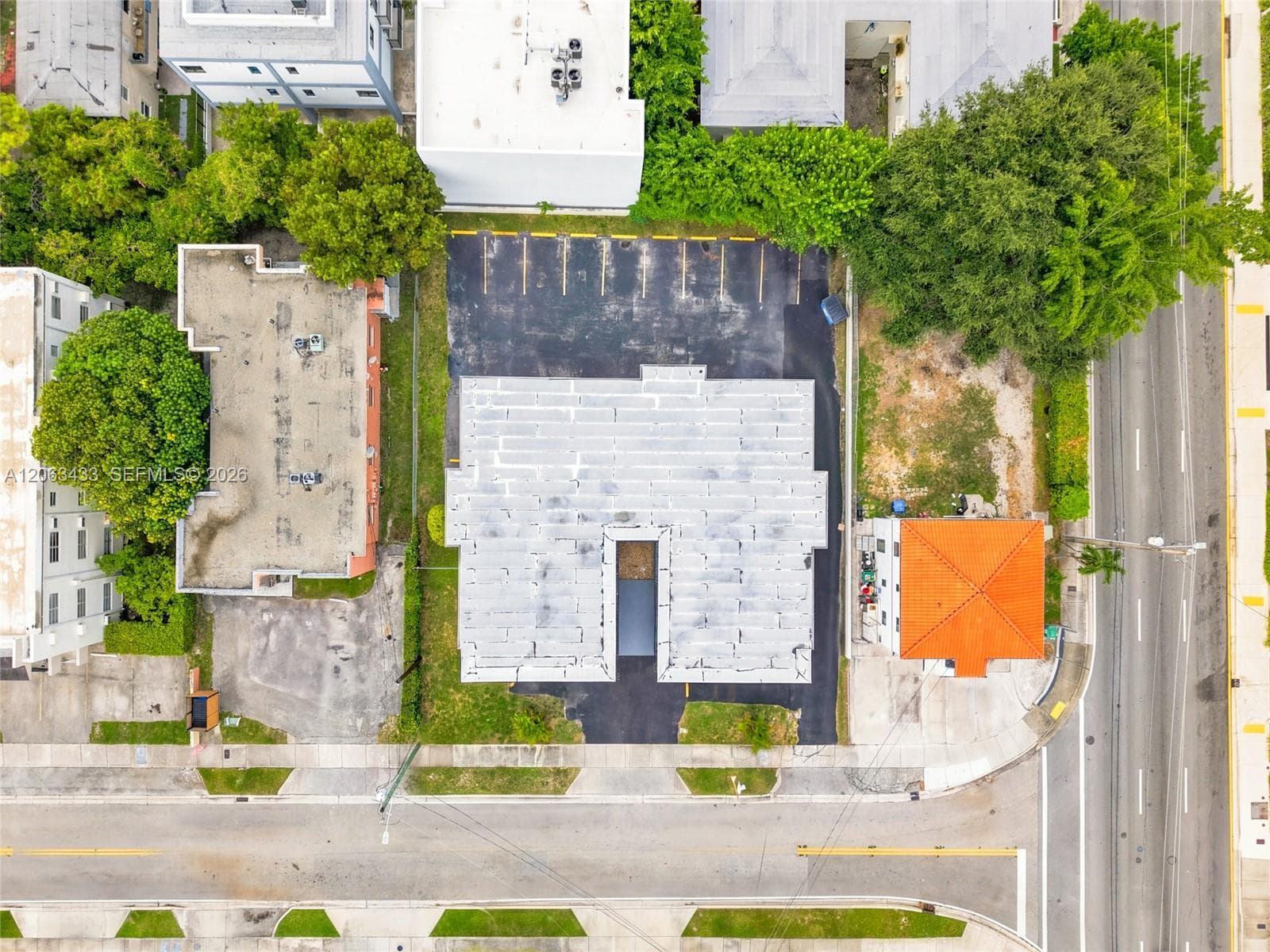 635 SW 7th Ct # APT 5, Miami, FL 33130 — zdjęcie 3