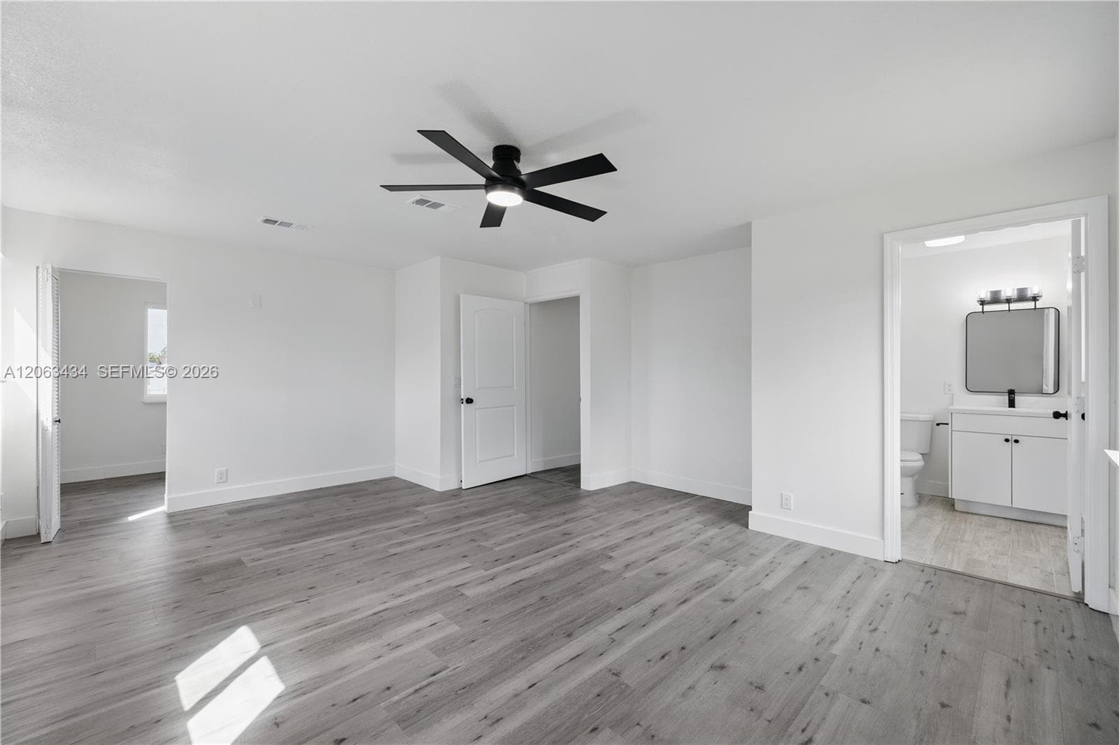 1867 NW 8th Ave, Homestead, FL 33030 — zdjęcie 5