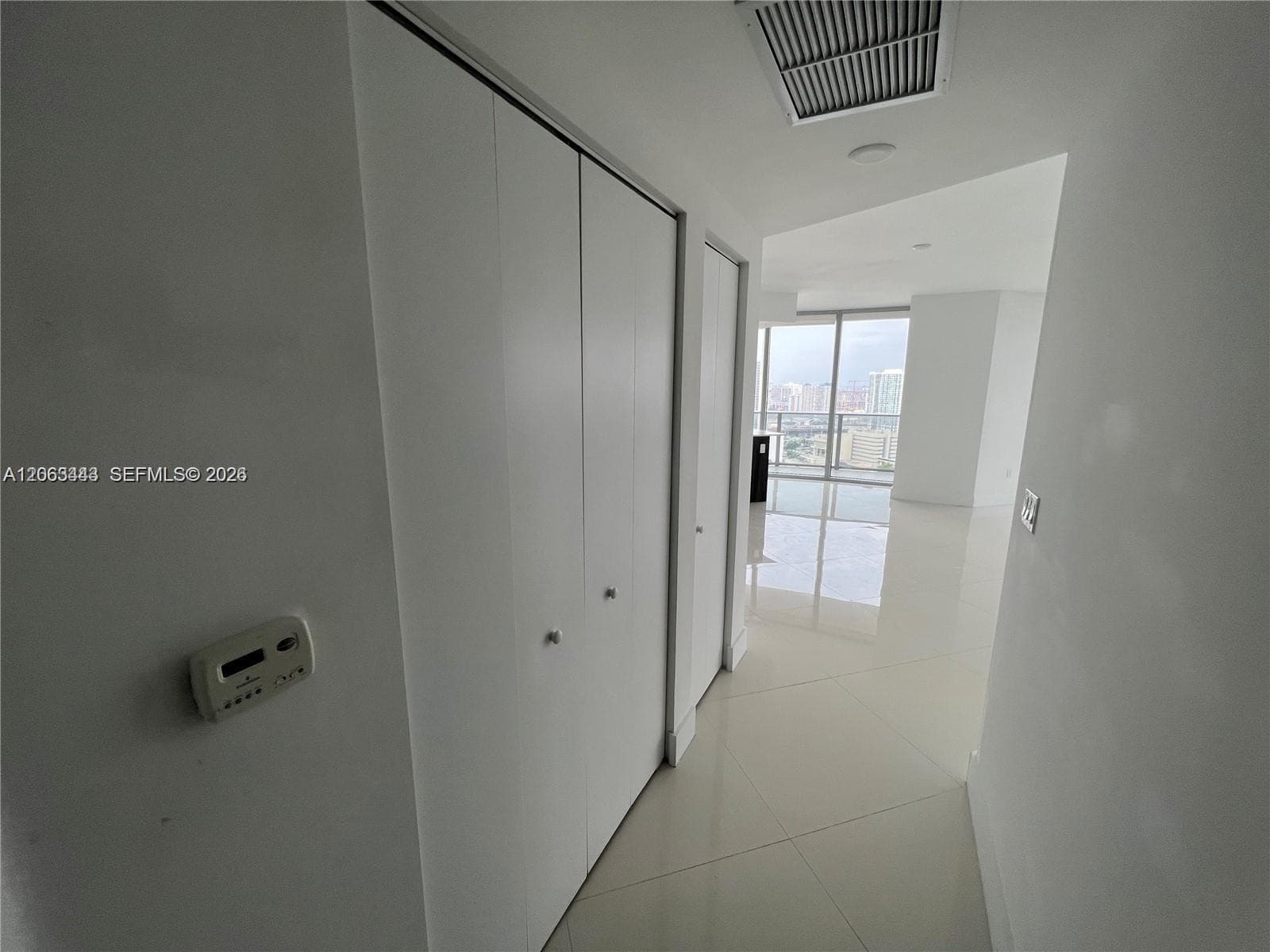 488 NE 18th St # 3000, Miami, FL 33132 — zdjęcie 5