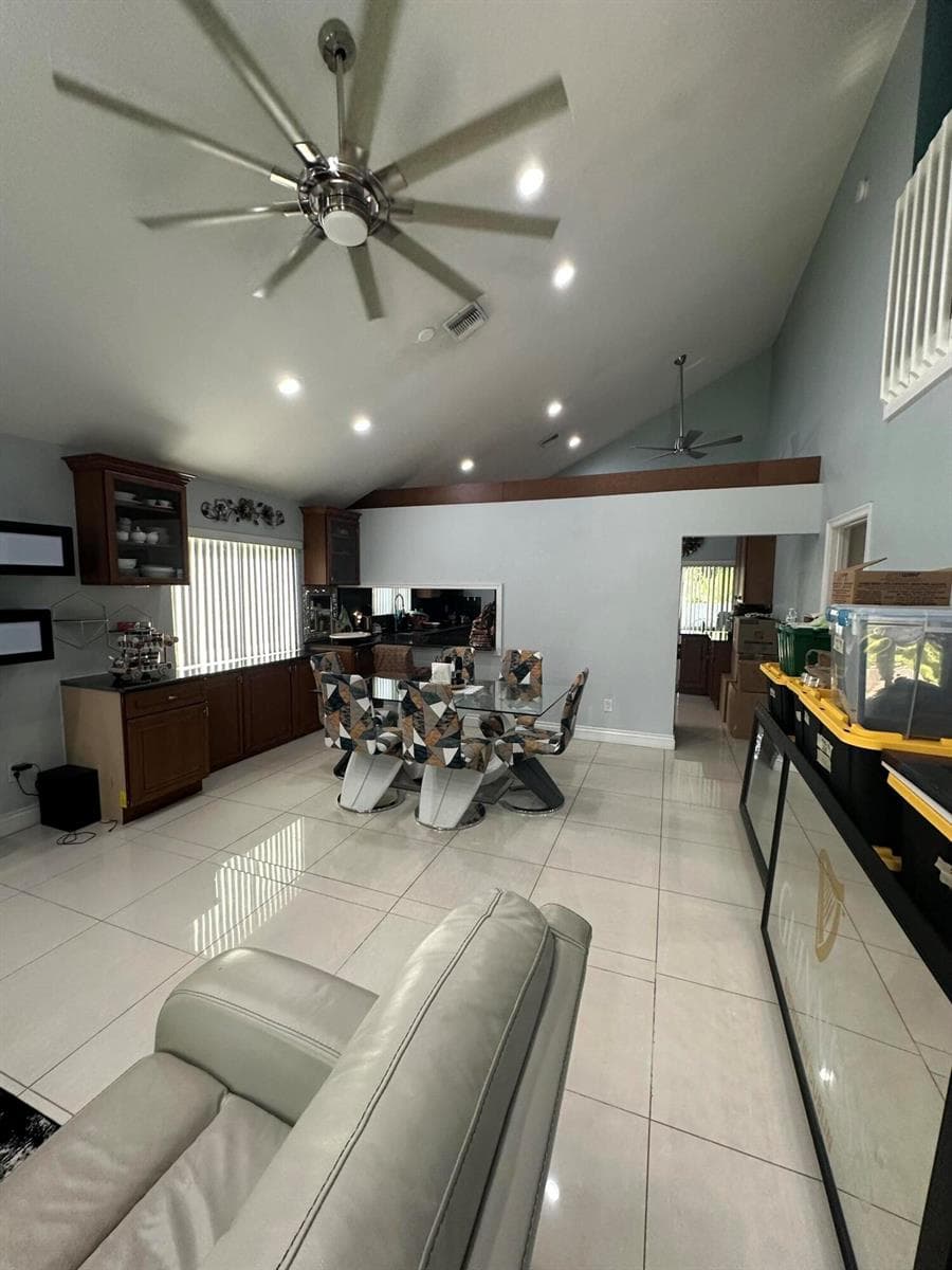 8 ELTON Place, Boynton Beach, FL 33426 — zdjęcie 3