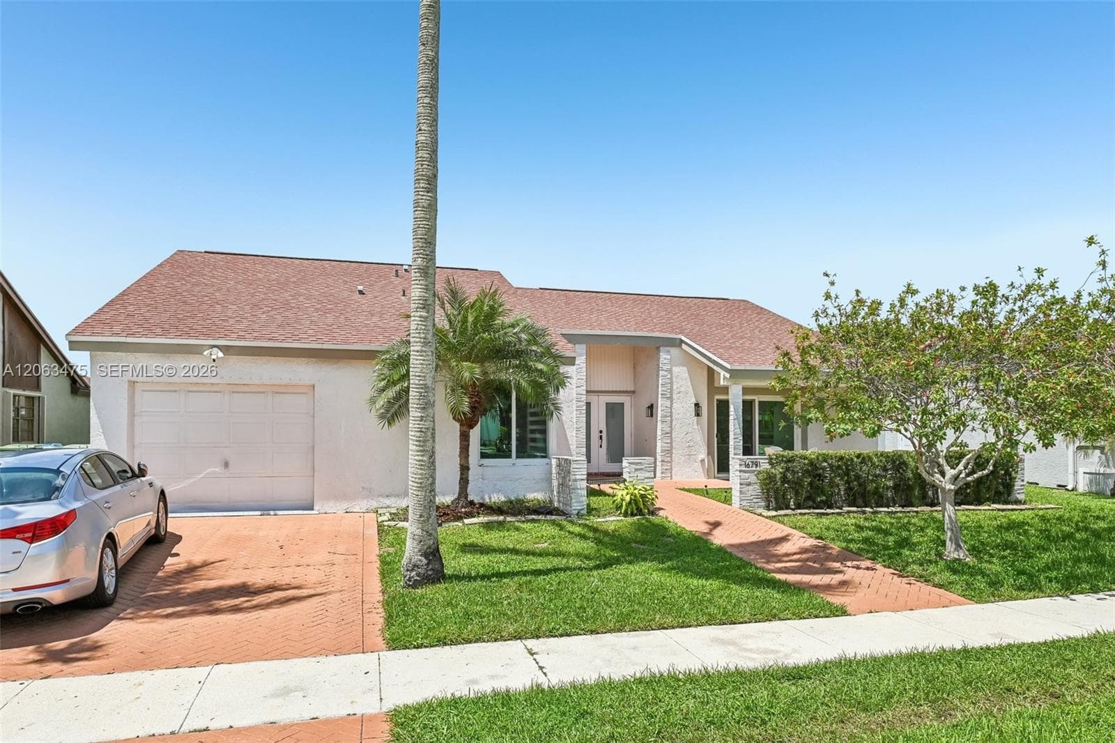 16791 Royal Poinciana Dr, Weston, FL 33326 — zdjęcie 2