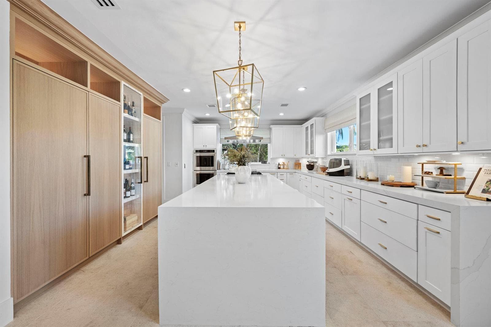 2765 Brickell Court, Miami, FL 33129 — zdjęcie 3