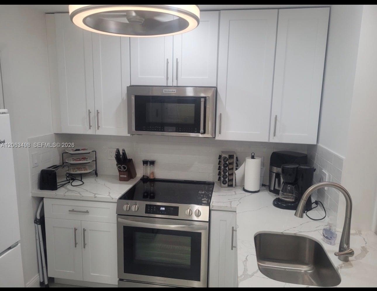 300 Golden Isles Dr # 217, Hallandale Beach, FL 33009 — zdjęcie 5