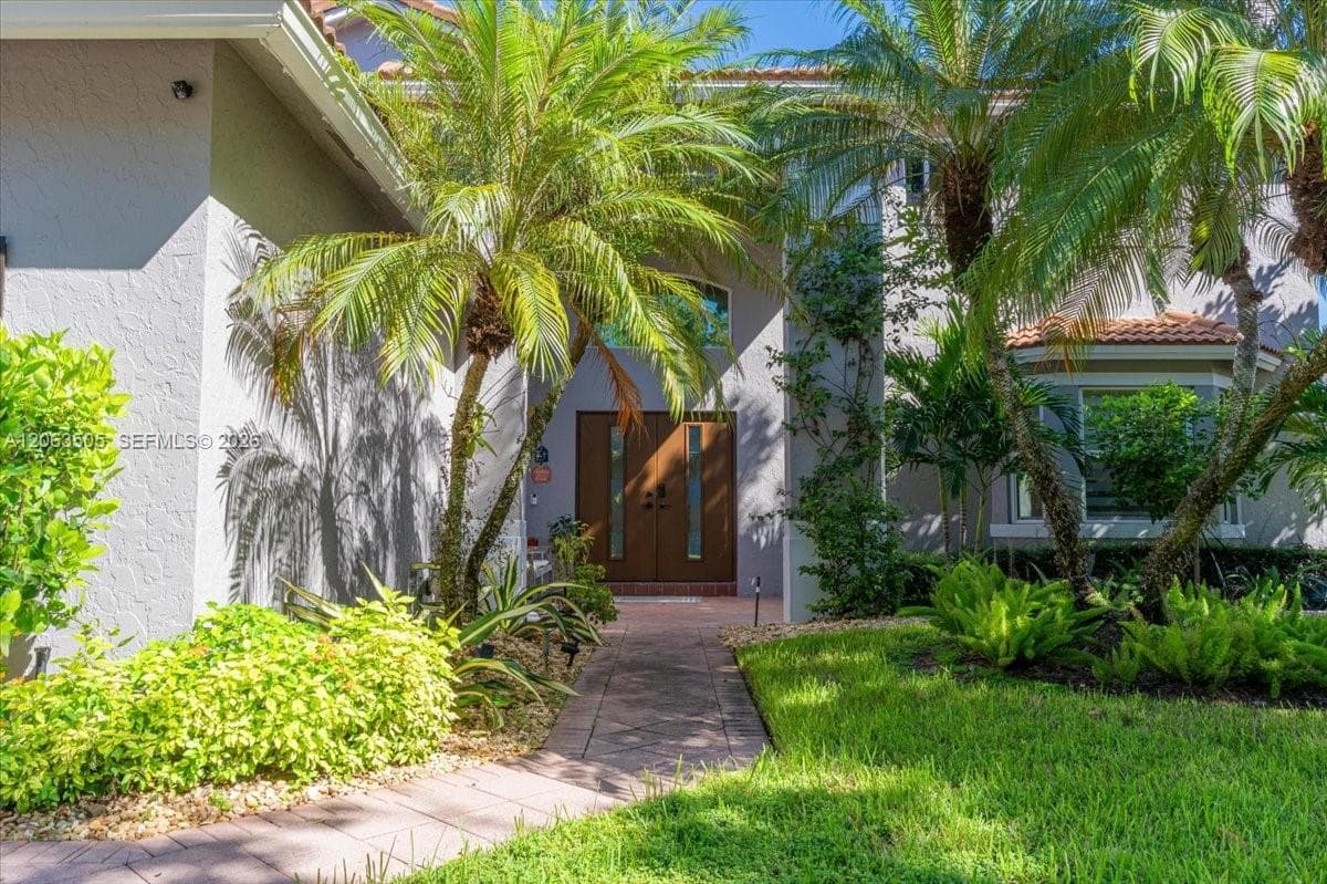 347 Fairmont Rd, Weston, FL 33326 — zdjęcie 2