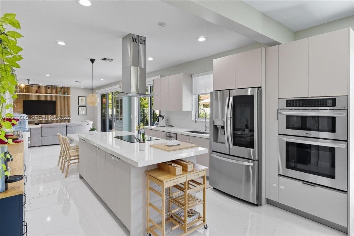 347 Fairmont Rd, Weston, FL 33326 — zdjęcie 5