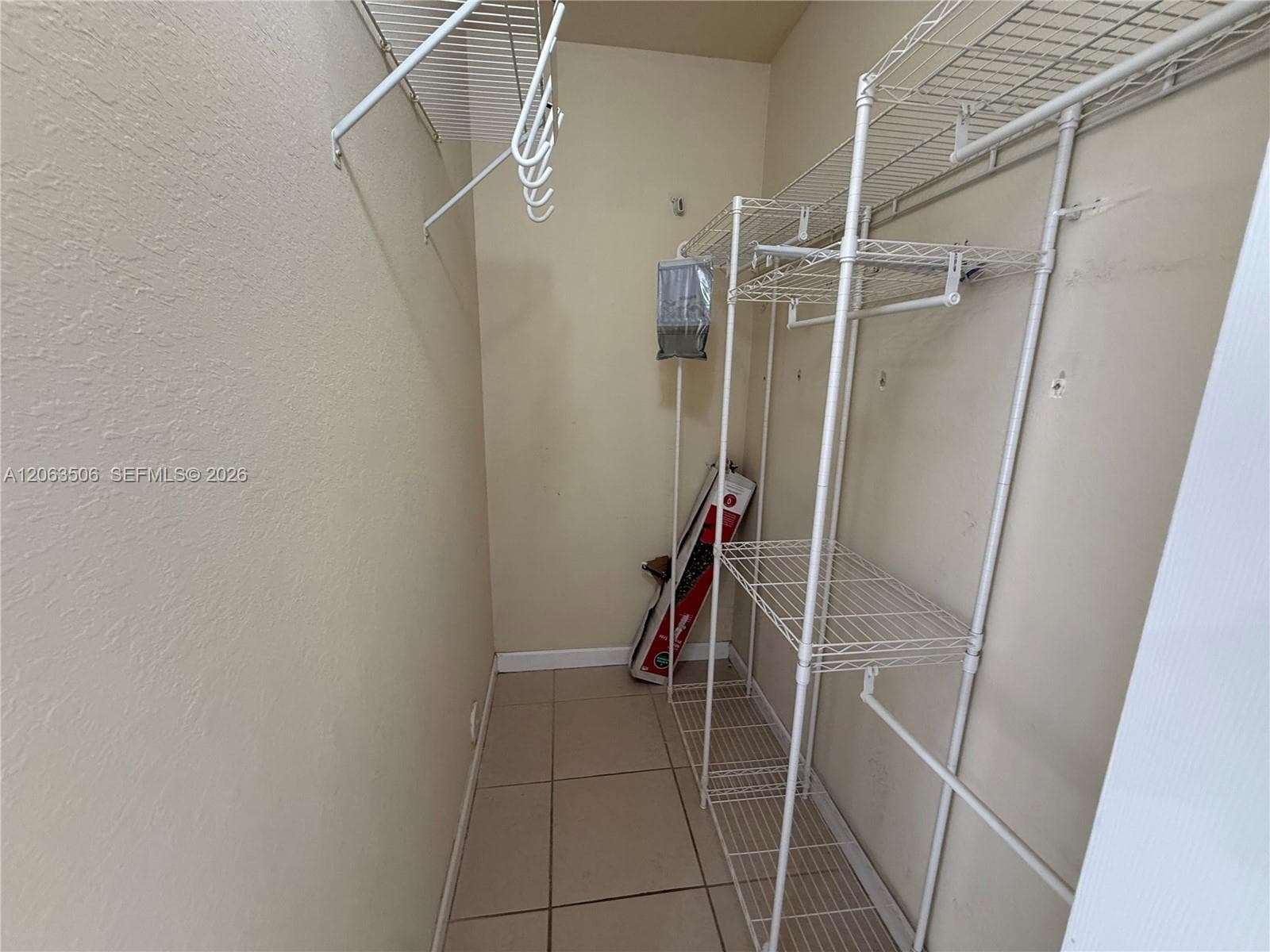 9465 SW 171st Ct # Studio, Miami, FL 33196 — zdjęcie 3