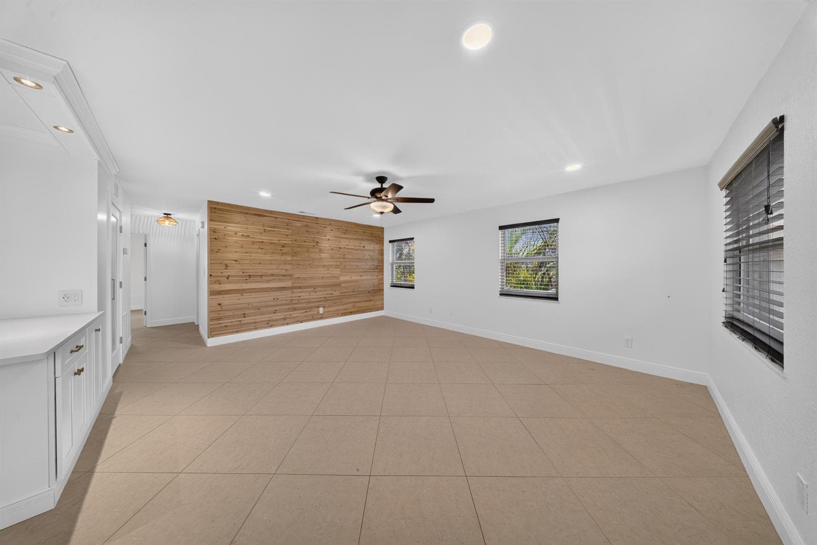 2319 Tamarind Drive, Fort Pierce, FL 34949 — zdjęcie 5