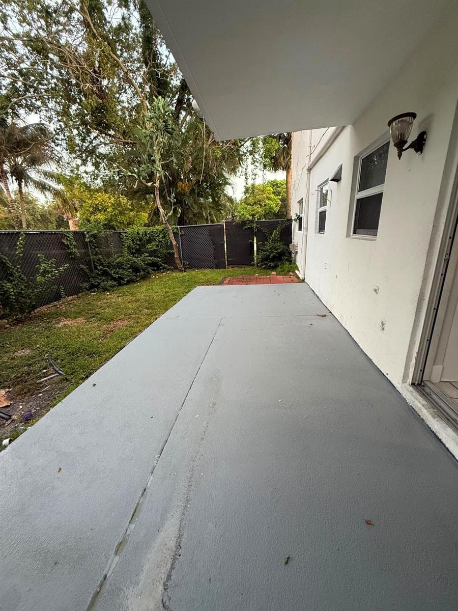 313 SW 1ST Court # L-3, Pompano Beach, FL 33060 — zdjęcie 2