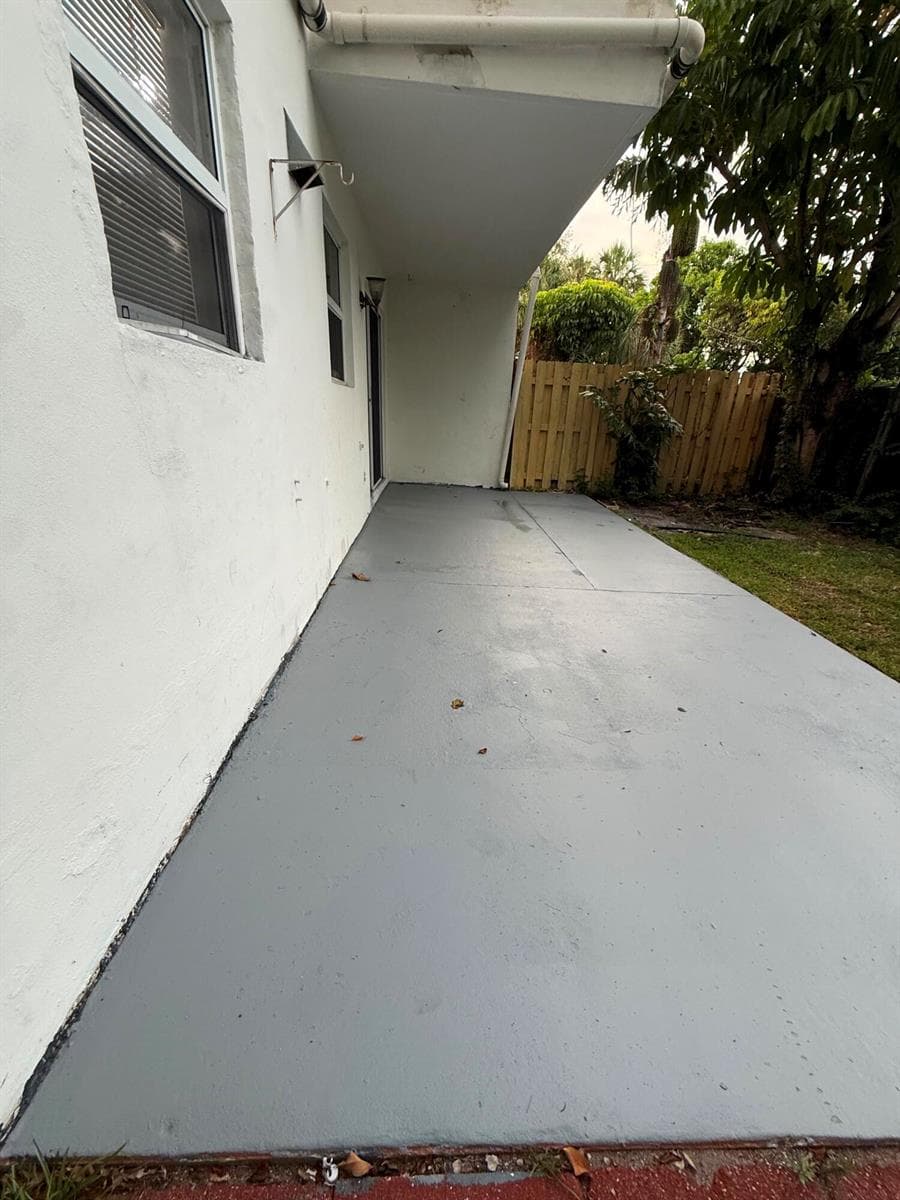 313 SW 1ST Court # L-3, Pompano Beach, FL 33060 — zdjęcie 3