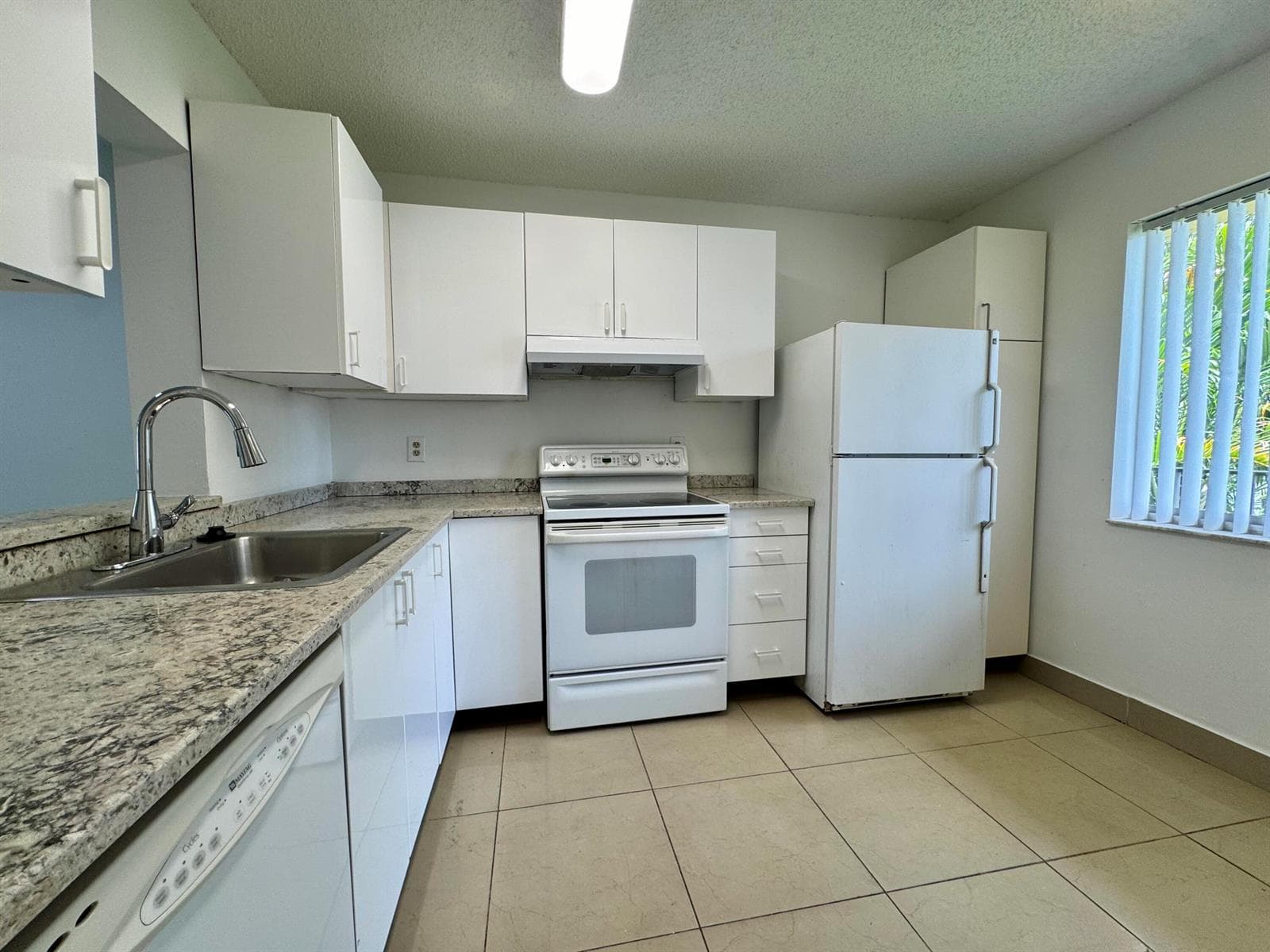 7770 NW 50TH Street # 209, Lauderhill, FL 33351 — zdjęcie 3