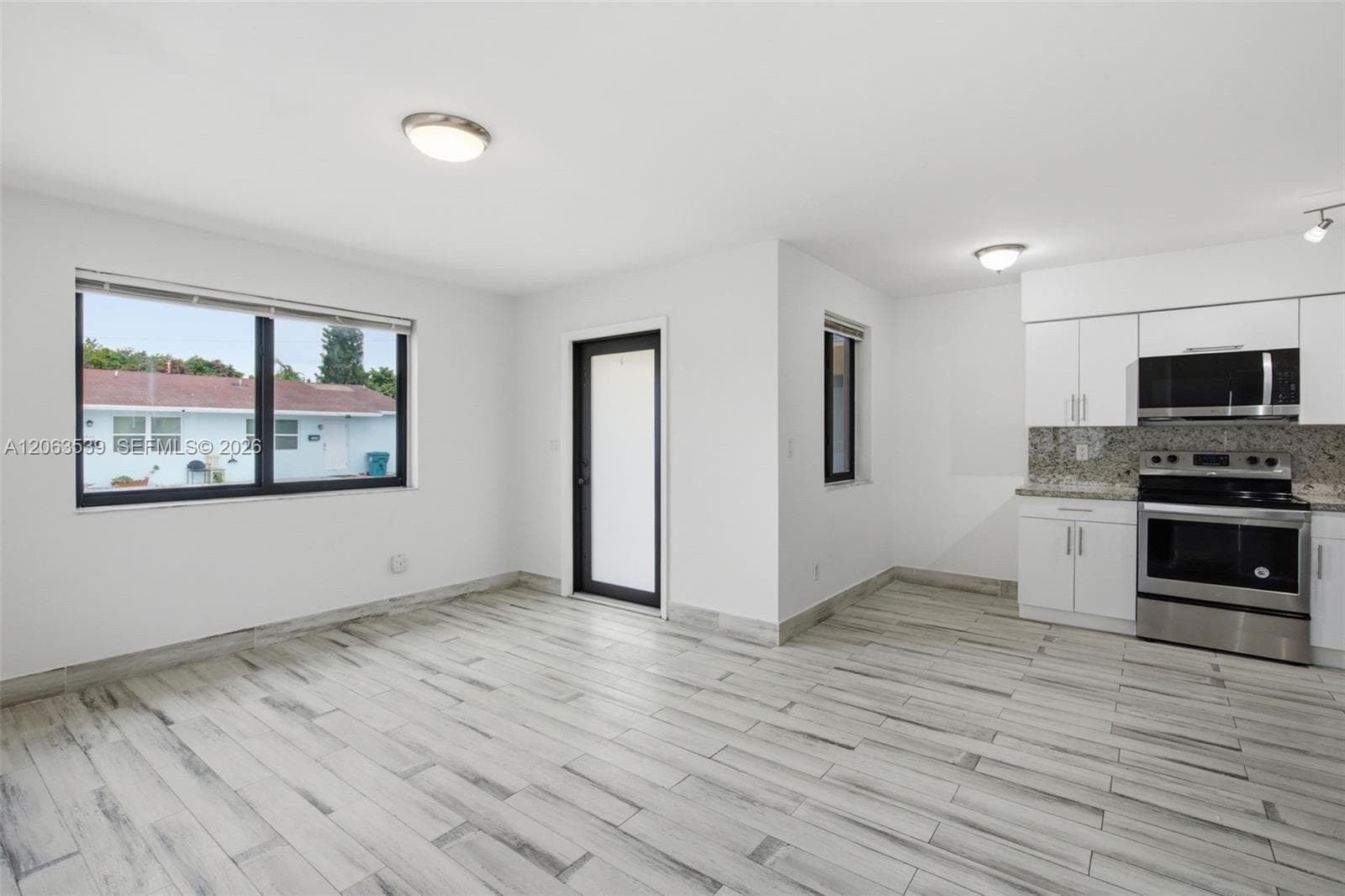 2627 SW 29th Ave # 2627, Miami, FL 33133 — zdjęcie 3