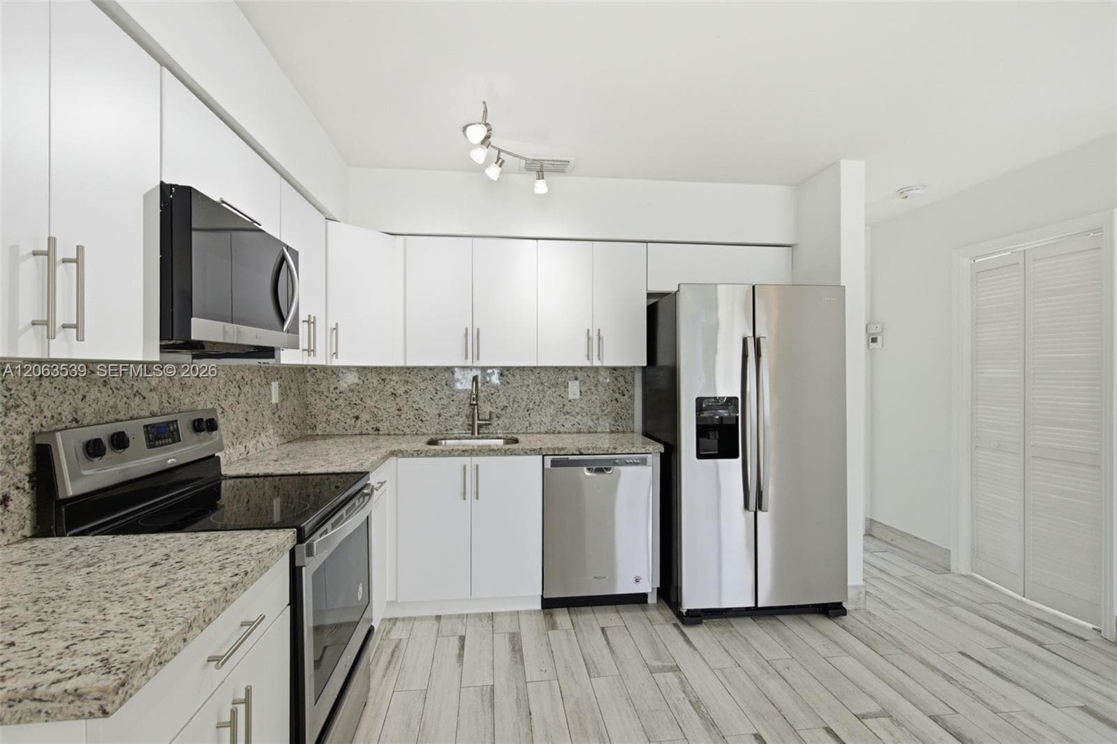 2627 SW 29th Ave # 2627, Miami, FL 33133