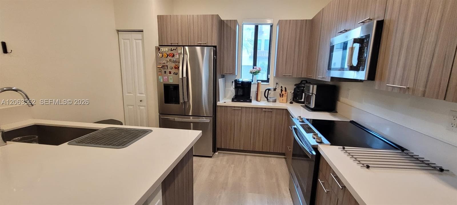4682 NW 83rd Ave, Doral, FL 33166 — zdjęcie 4