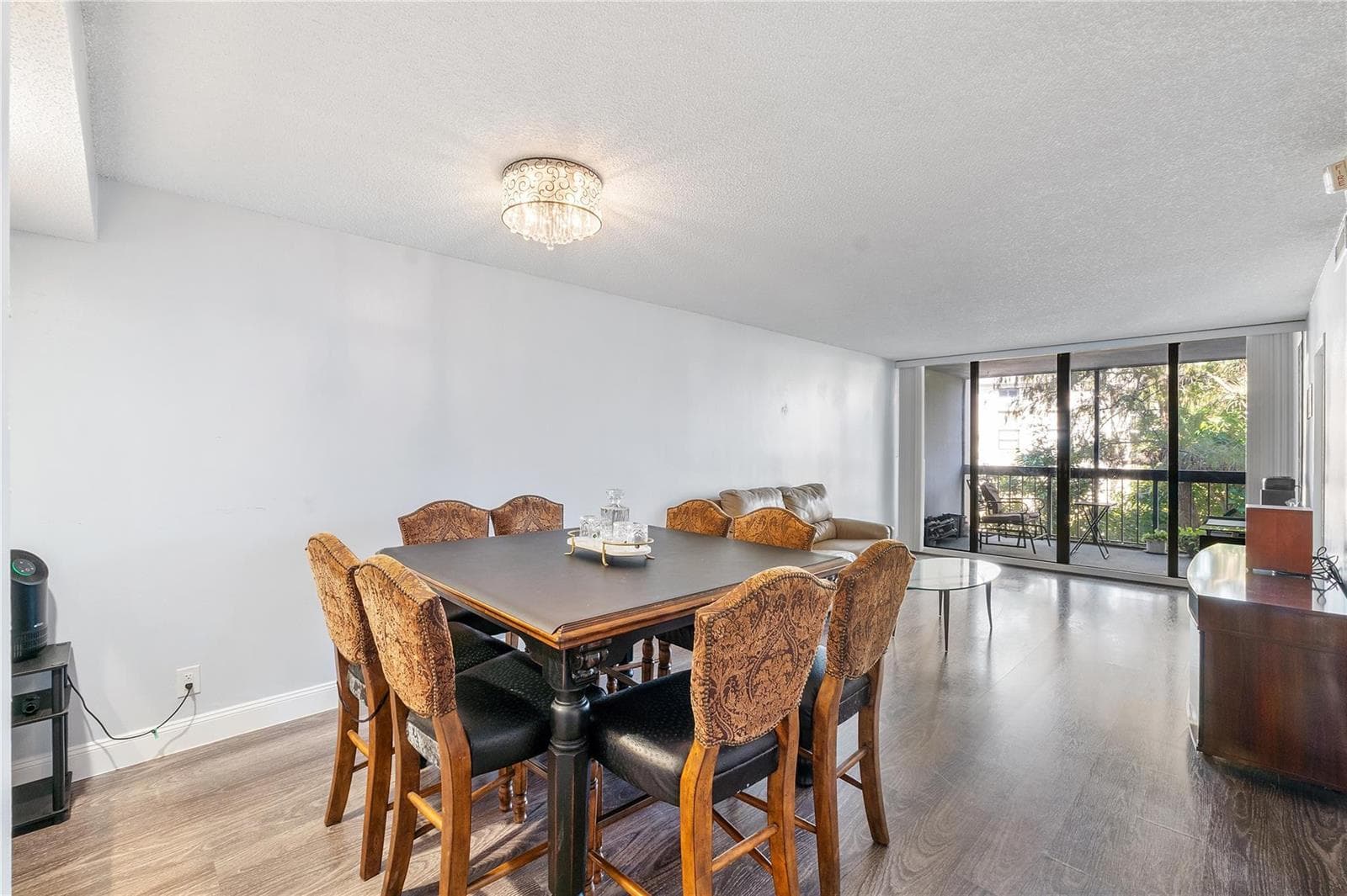 8437 FOREST HILLS Drive # 203, Coral Springs, FL 33065 — zdjęcie 5