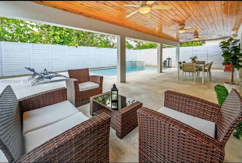 3427 Frow Ave, Miami, FL 33133 — zdjęcie 4