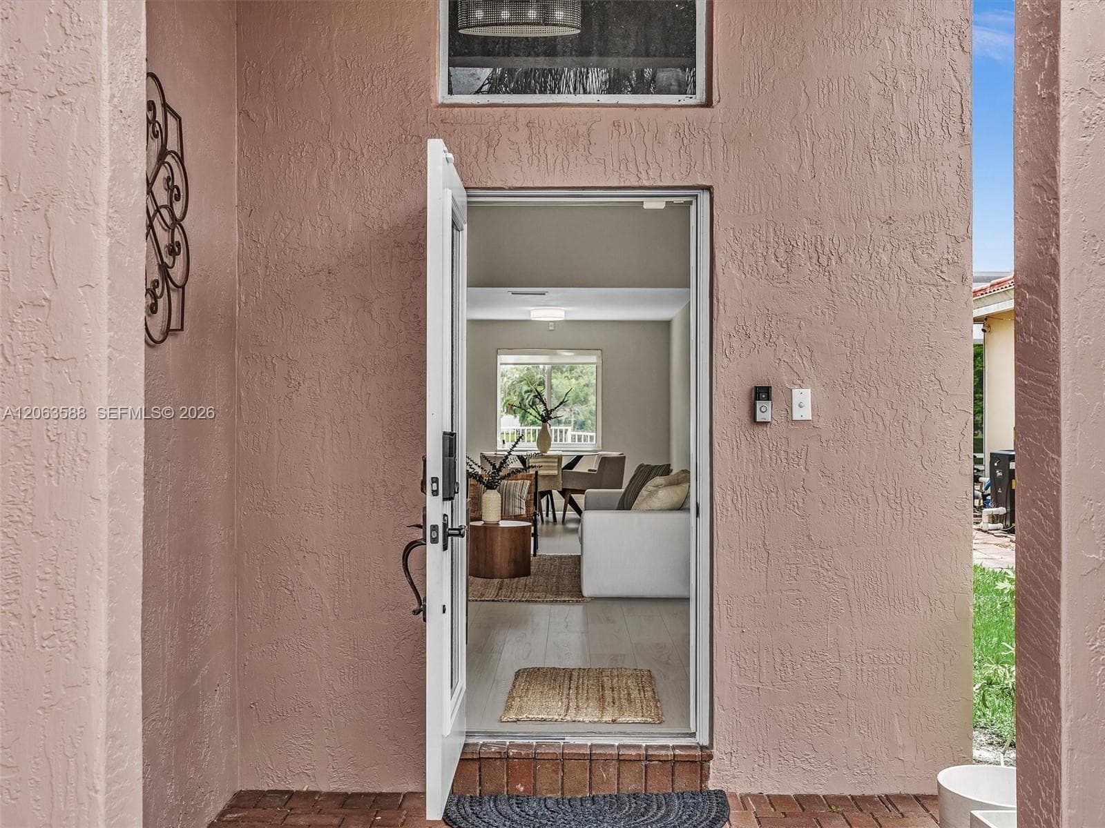 1385 NW 192nd Ter, Pembroke Pines, FL 33029 — zdjęcie 4