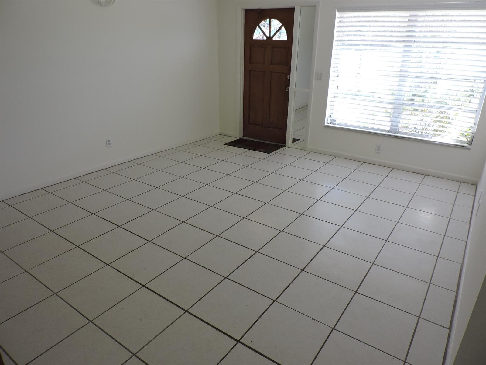 9046 SE Parkway Drive, Hobe Sound, FL 33455 — zdjęcie 2