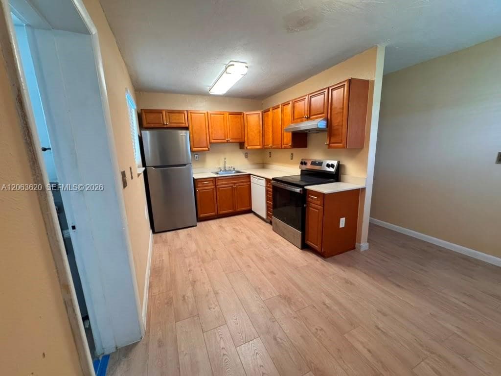 18331 NW 2nd Ct, Miami Gardens, FL 33169 — zdjęcie 3