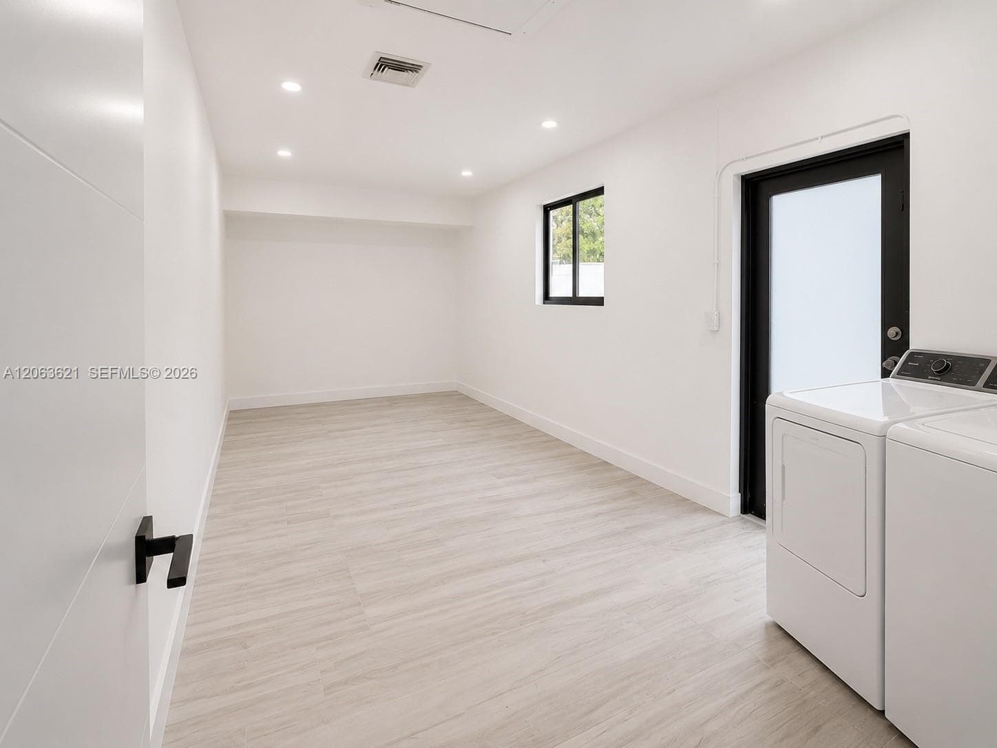1141 NE 166th St, North Miami Beach, FL 33162 — zdjęcie 5
