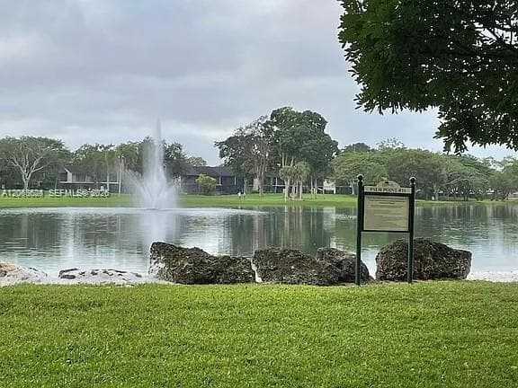 10475 SW 153rd Ct # 6, Miami, FL 33196 — zdjęcie 2