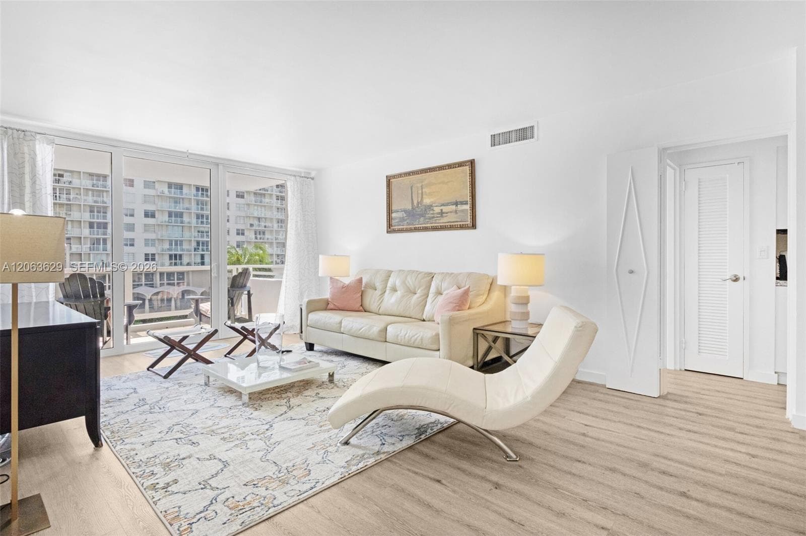 5700 Collins Ave # 4C, Miami Beach, FL 33140 — zdjęcie 5
