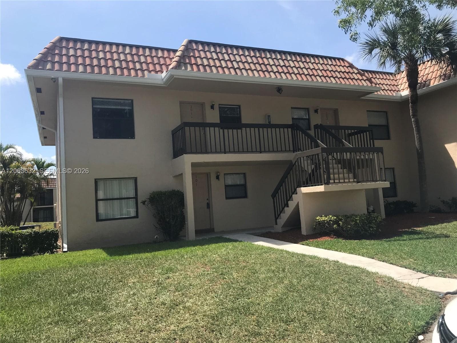 6796 S Palmetto Cir S # 101, Boca Raton, FL 33433