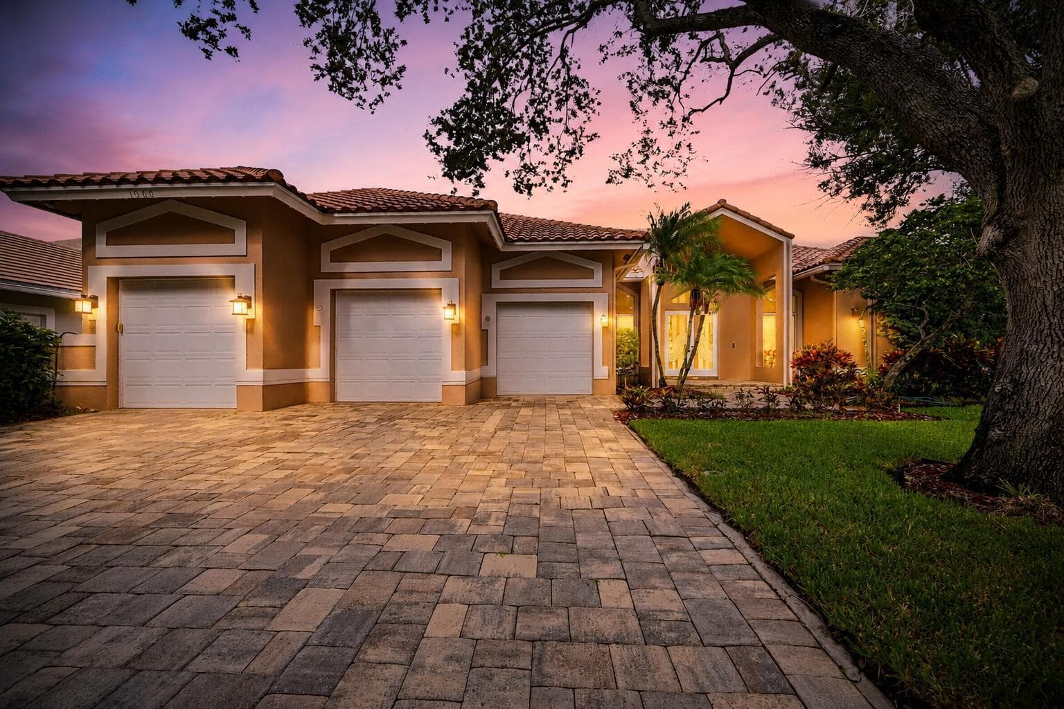 1960 HARTFORD Way, Coral Springs, FL 33071 — zdjęcie 2