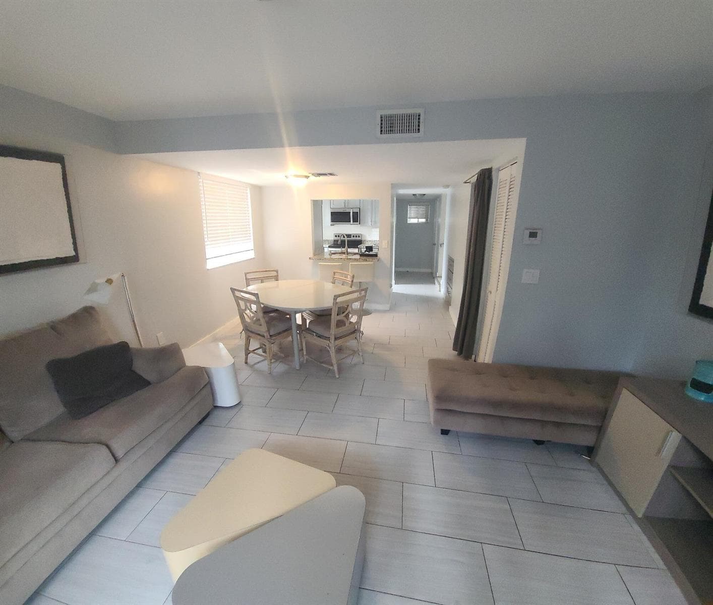 2261 NE 171ST Street # 4, North Miami Beach, FL 33160 — zdjęcie 2