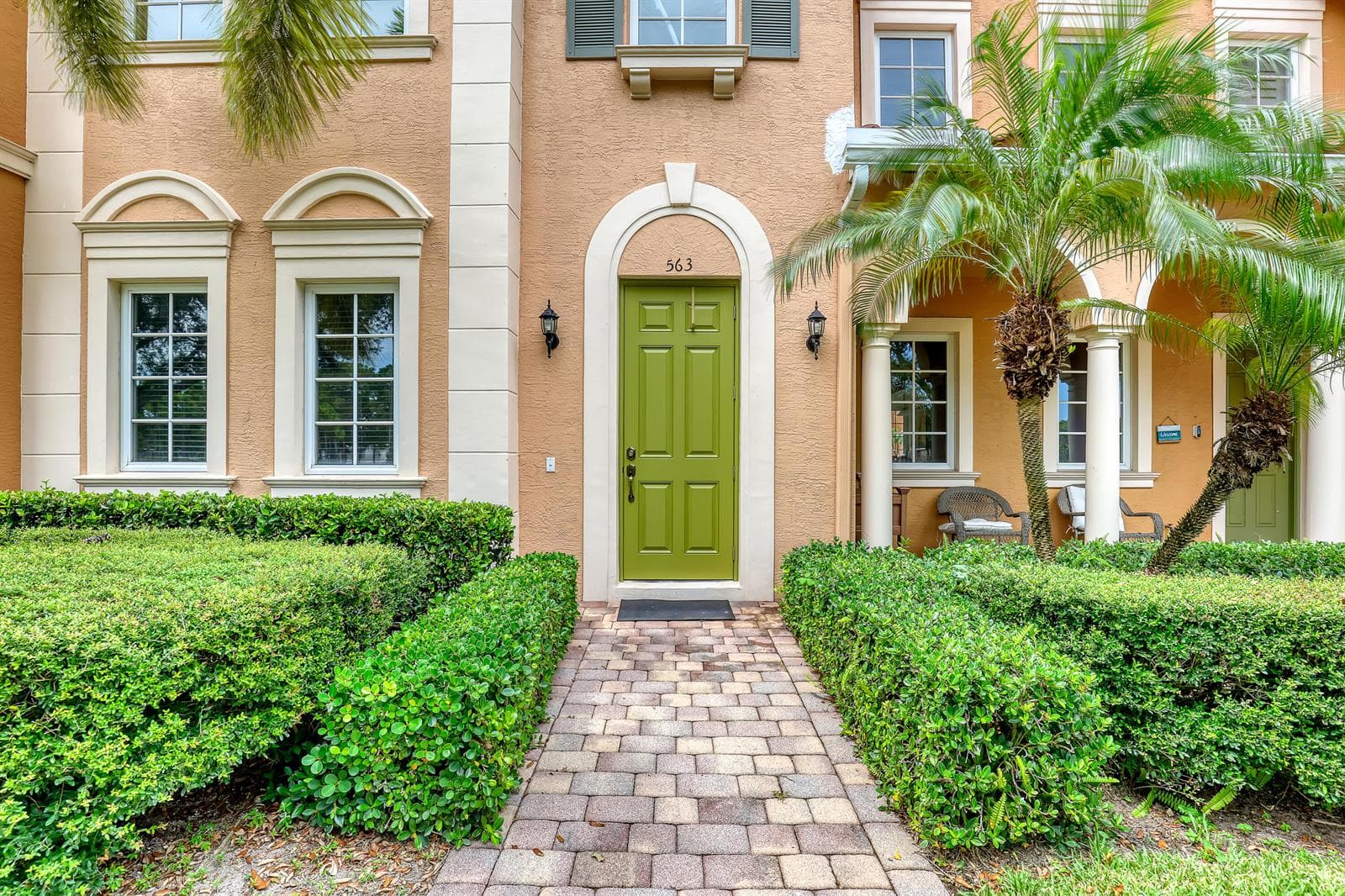 563 DAKOTA Drive, Jupiter, FL 33458 — zdjęcie 3