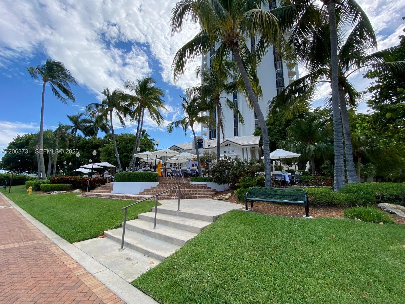 4000 Towerside Ter # 301, Miami, FL 33138 — zdjęcie 2