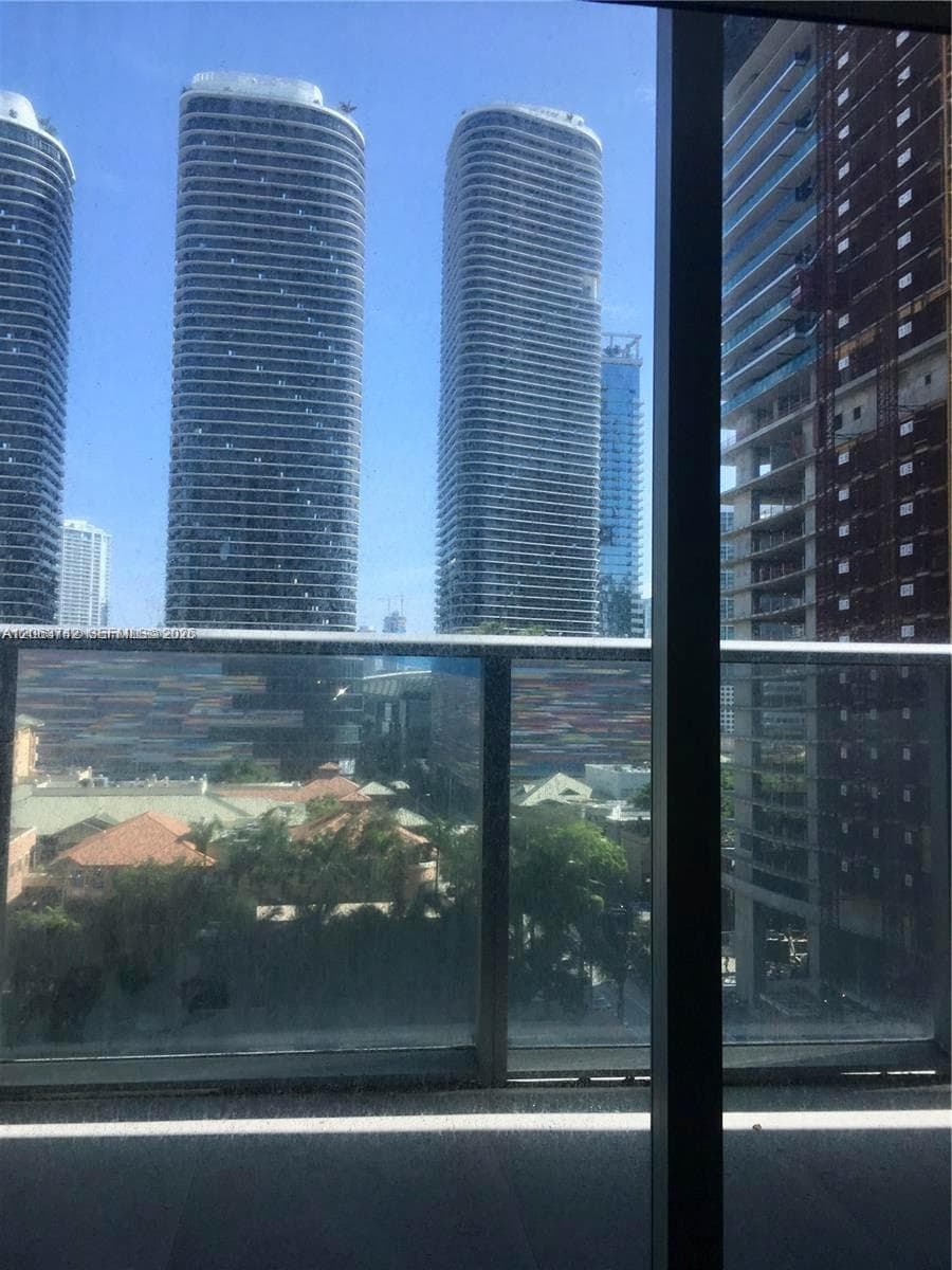 1100 S Miami Ave # 809, Miami, FL 33130 — zdjęcie 4