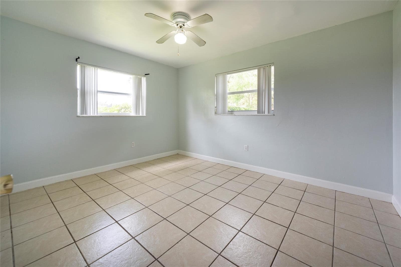 6170 SW 43RD Street # 1-2, Davie, FL 33314 — zdjęcie 4