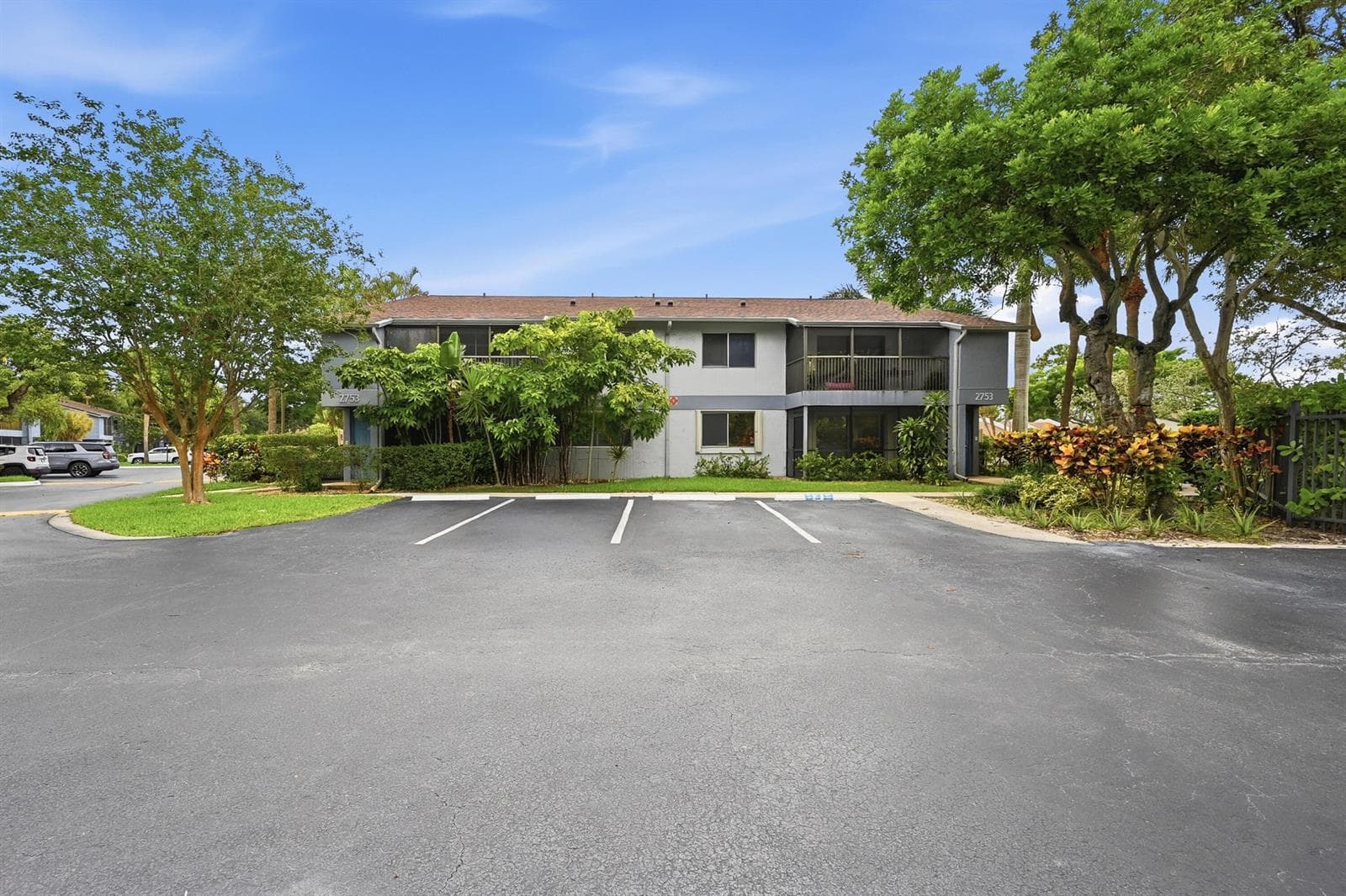 2753 S OAKLAND FOREST Drive # 102, Oakland Park, FL 33309 — zdjęcie 2