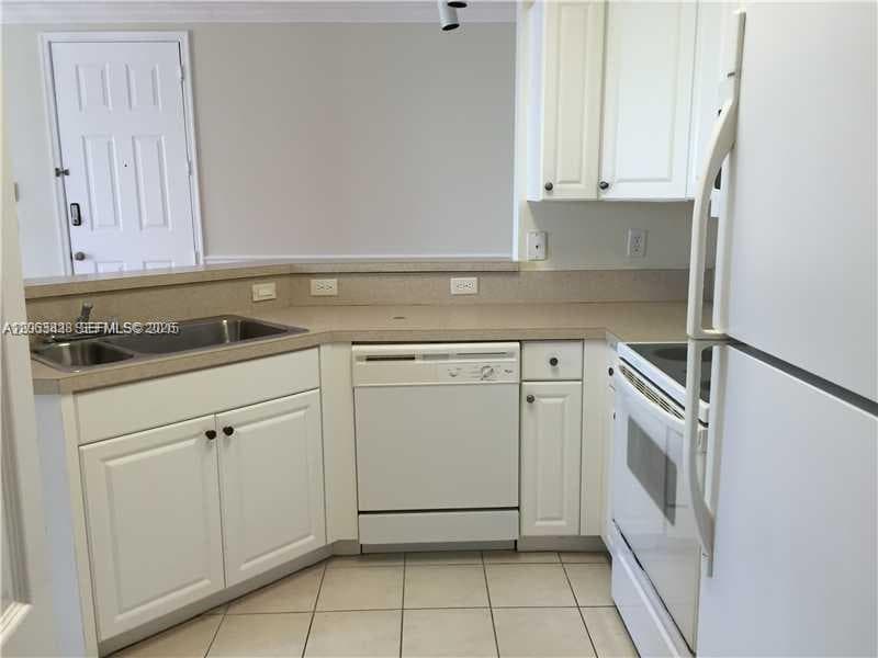 4704 SW 160th Ave # 222, Miramar, FL 33027 — zdjęcie 4
