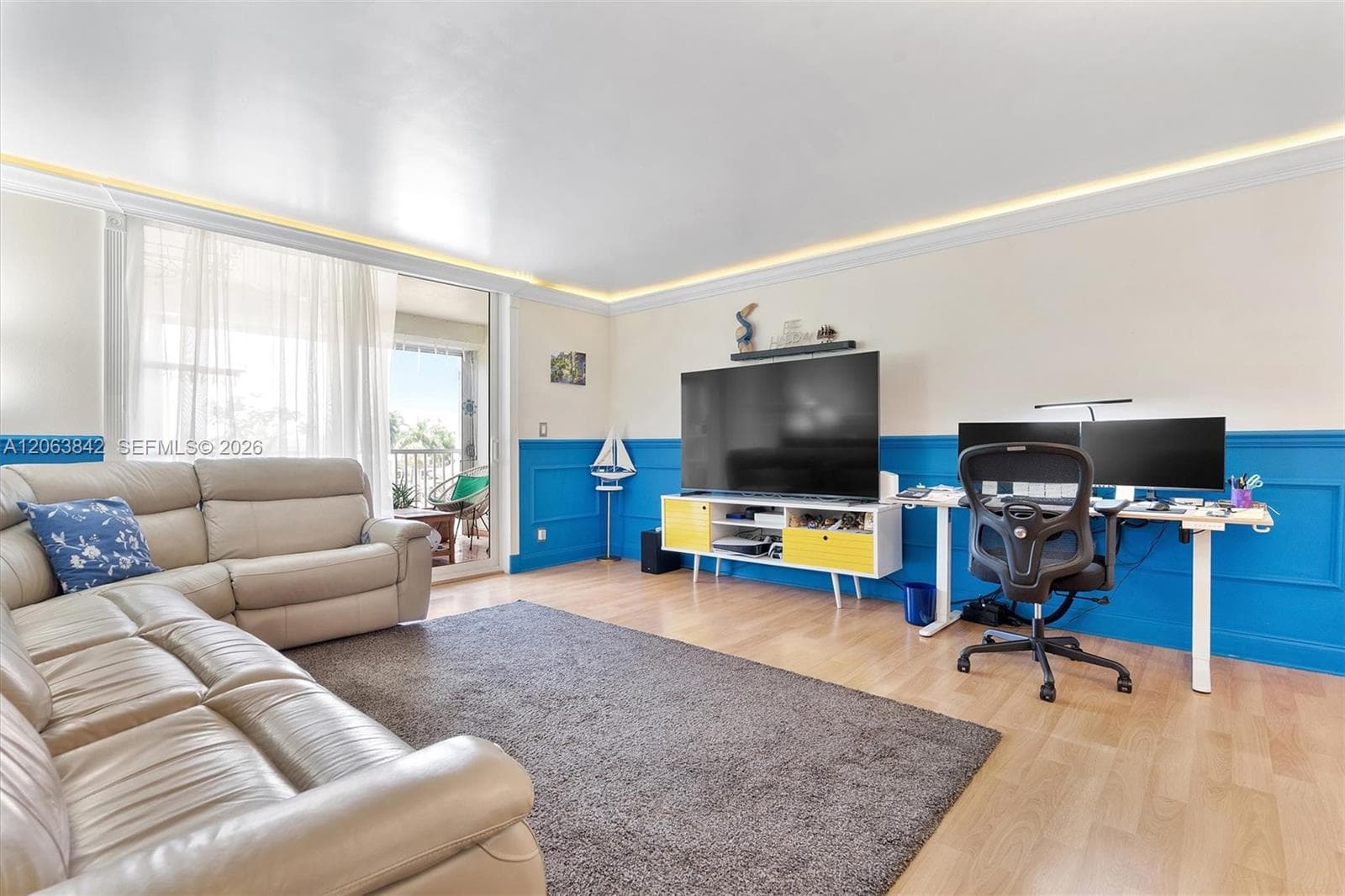 1000 NE 12th Ave # 408, Hallandale Beach, FL 33009 — zdjęcie 5