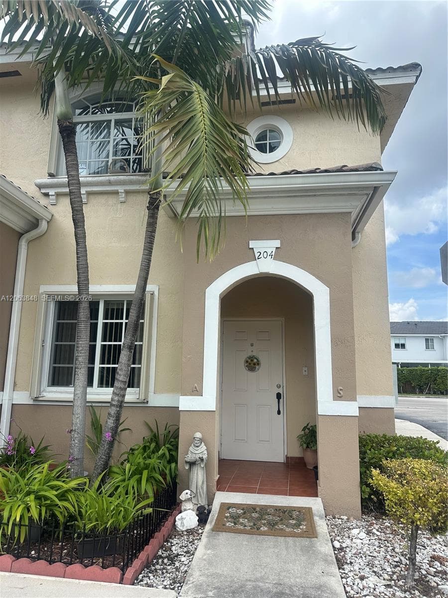 7380 NW 174th Ter # 204, Hialeah, FL 33015 — zdjęcie 2