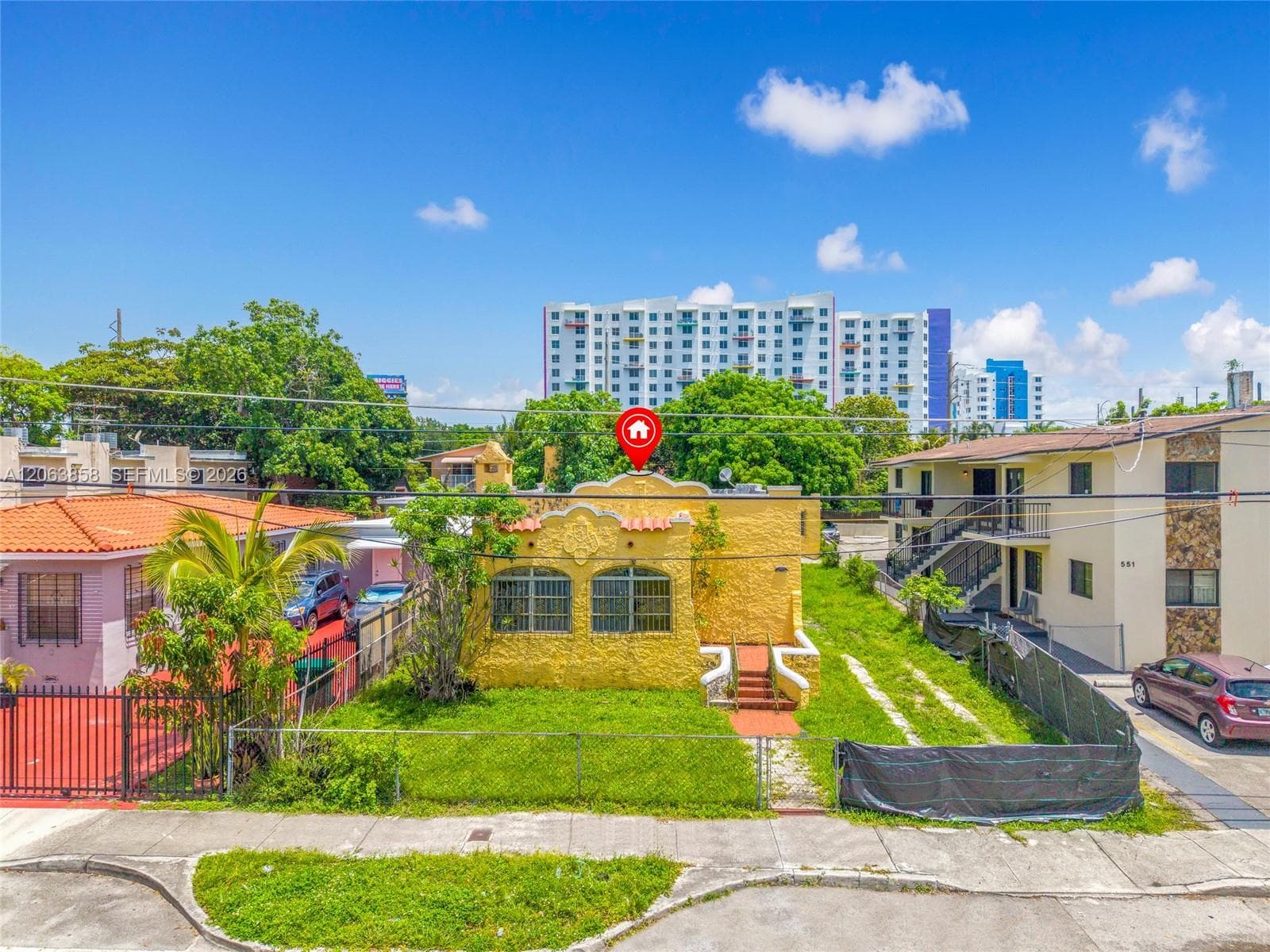 559 NW 34th St, Miami, FL 33127 — zdjęcie 3