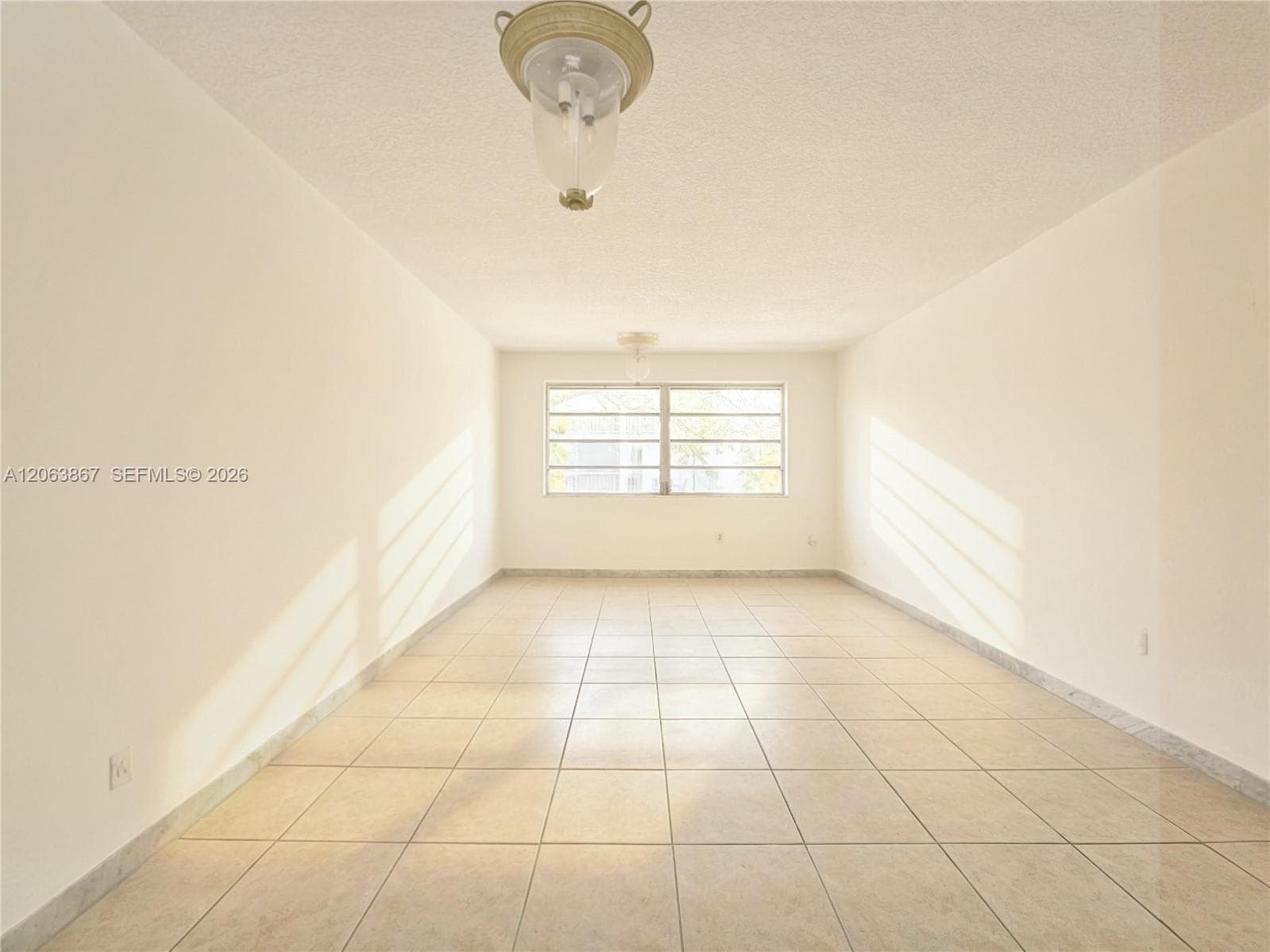 1225 NE 124th St # 24B, North Miami, FL 33161