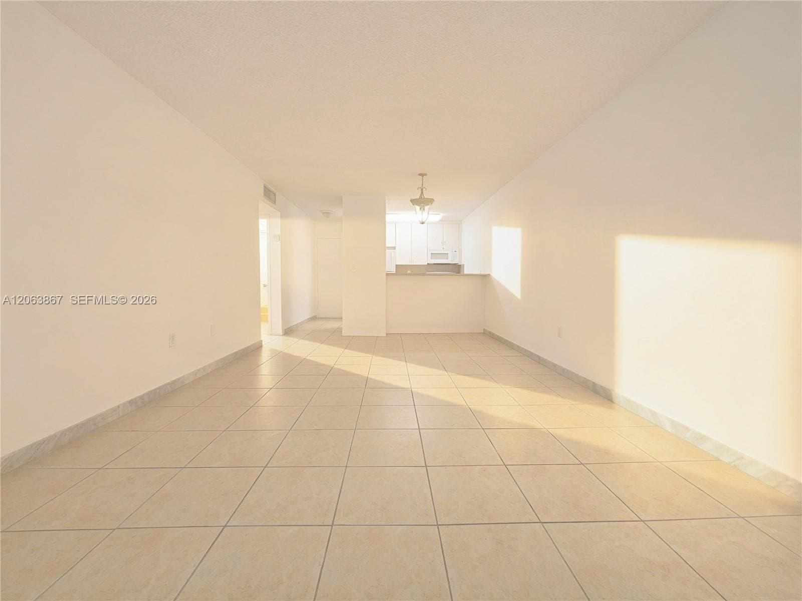 1225 NE 124th St # 24B, North Miami, FL 33161 — zdjęcie 5