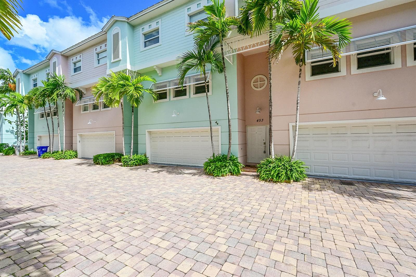 453 NE 1ST Street, Pompano Beach, FL 33060 — zdjęcie 2