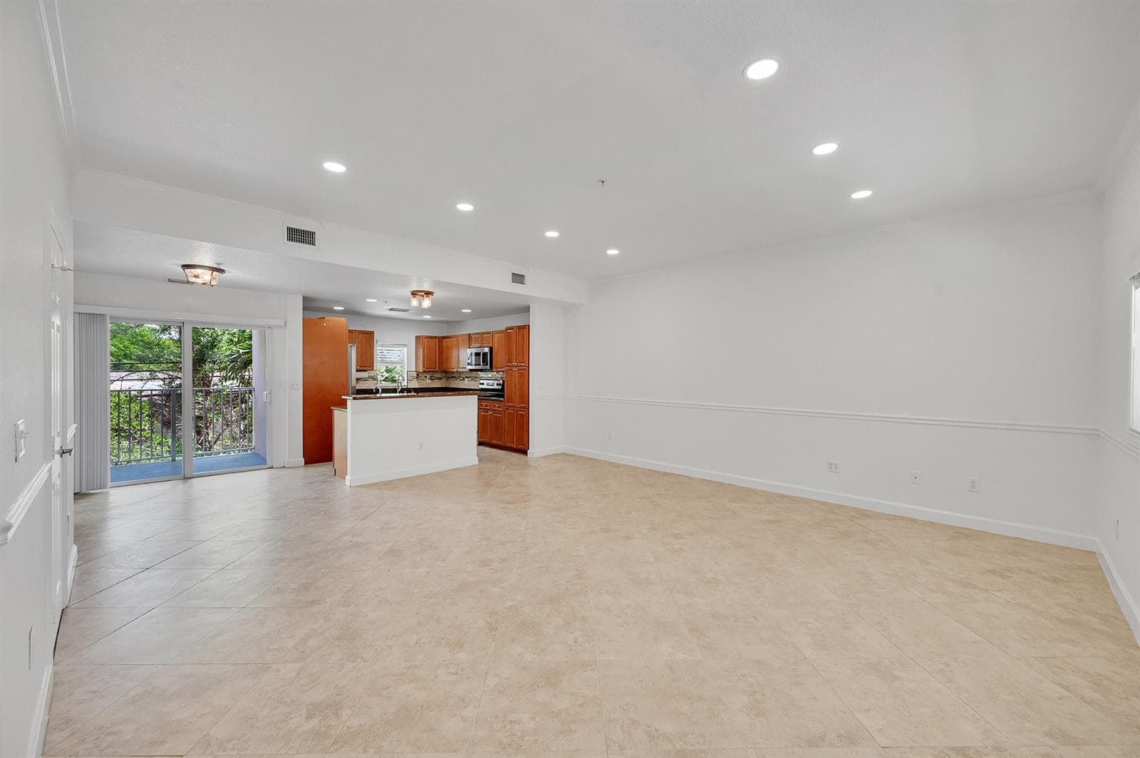 453 NE 1ST Street, Pompano Beach, FL 33060 — zdjęcie 5