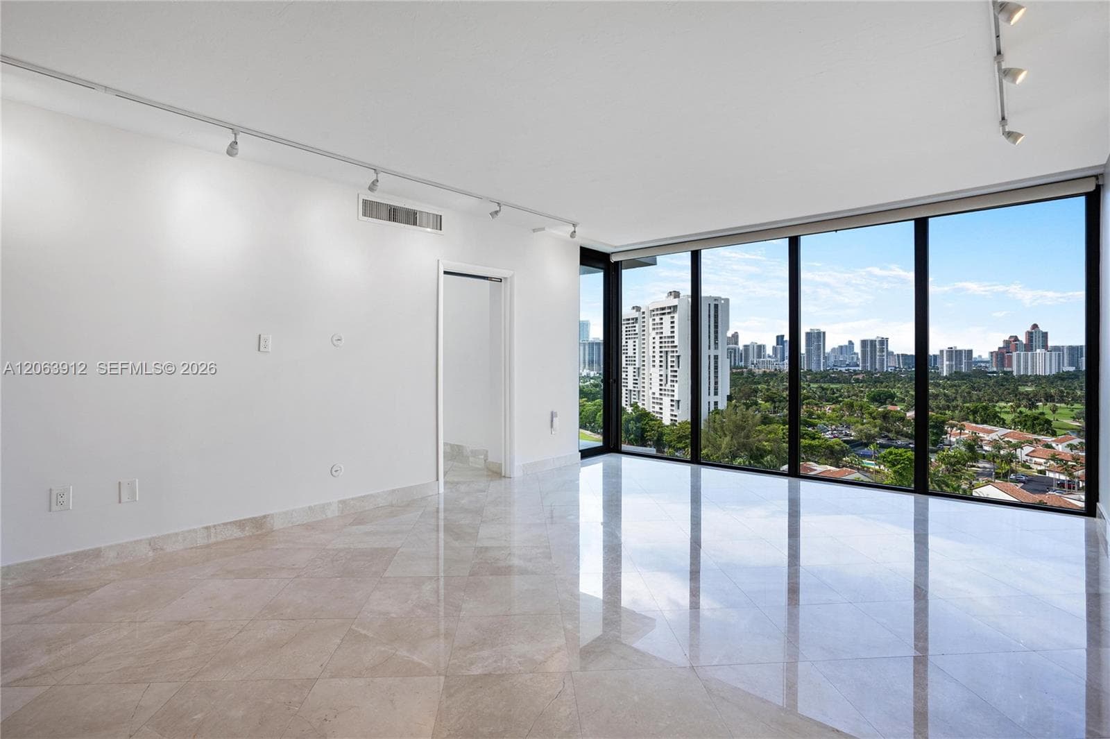 3375 N Country Club Dr # 1605, Aventura, FL 33180 — zdjęcie 3